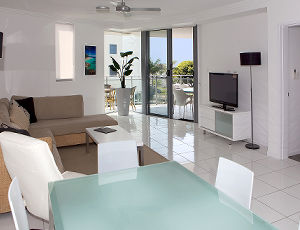 Cairns Holiday Apartments 2 bedroom deluxe